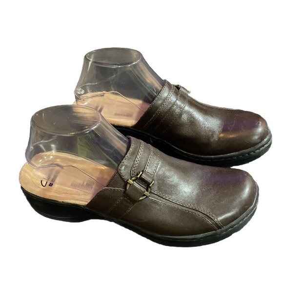 Clarks Collection Mules Clogs Shoes Size 8.5 Brown Soft Cushion Slip On Leather - Picture 1 of 7